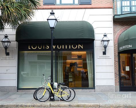 louis vuitton charleston